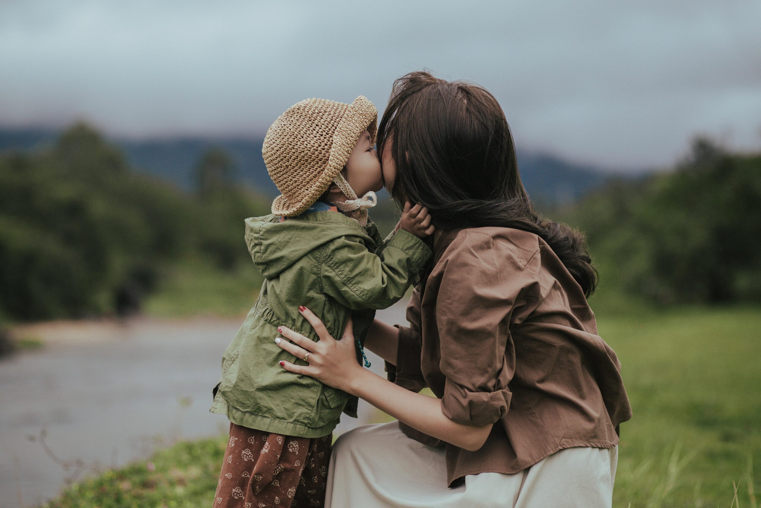 Límites: el muro que protege tu salud mental (y la de tus hijos)