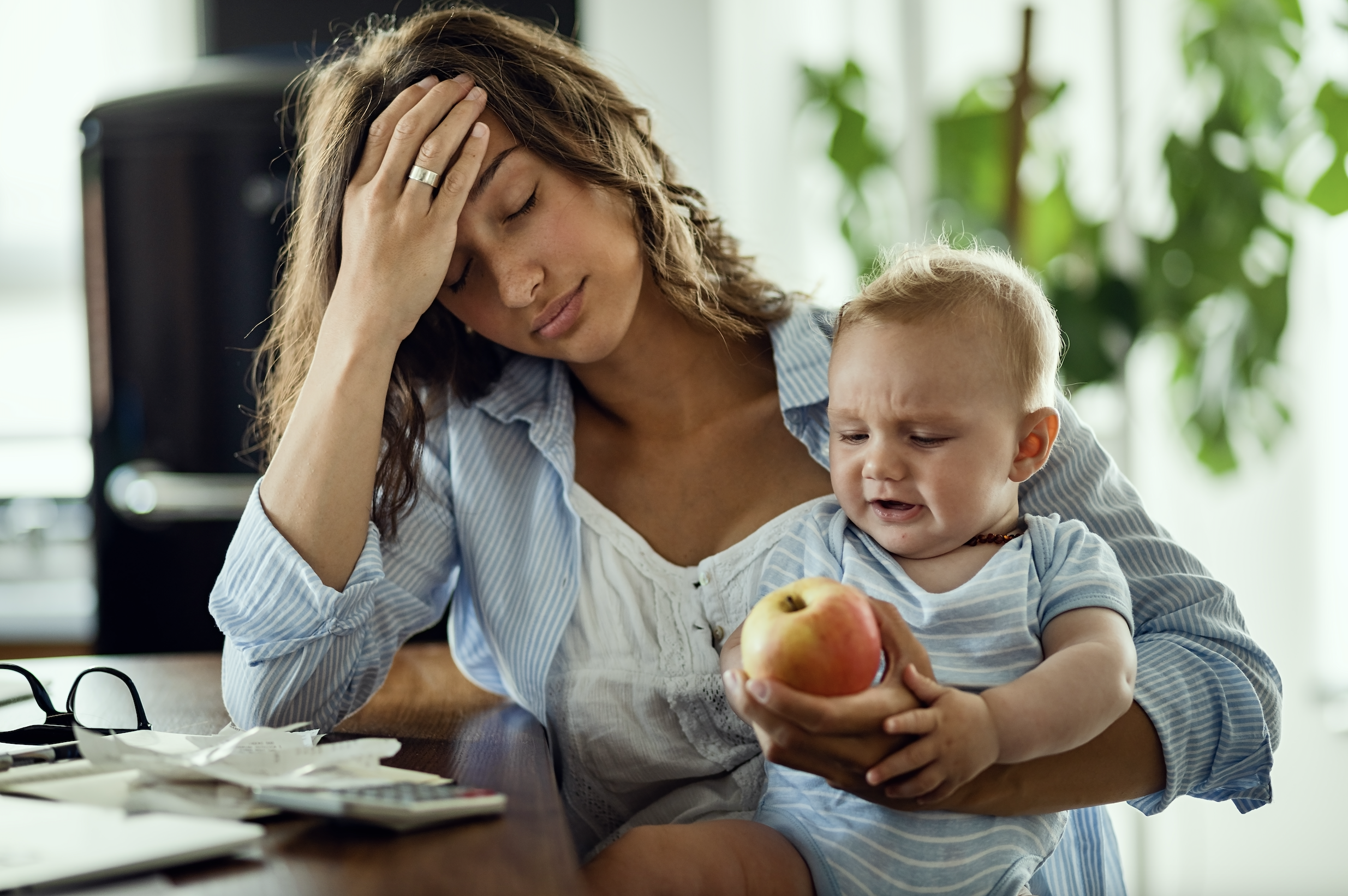 ¿Por qué me siento «mala madre» cuando digo que NO?